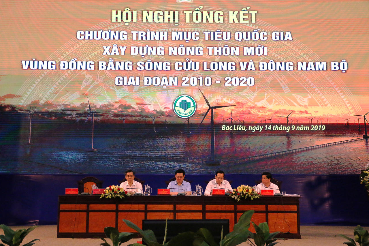 Đông Nam Bộ và ĐBSCL không được thỏa mãn với thành tích xây dựng nông thôn mới  