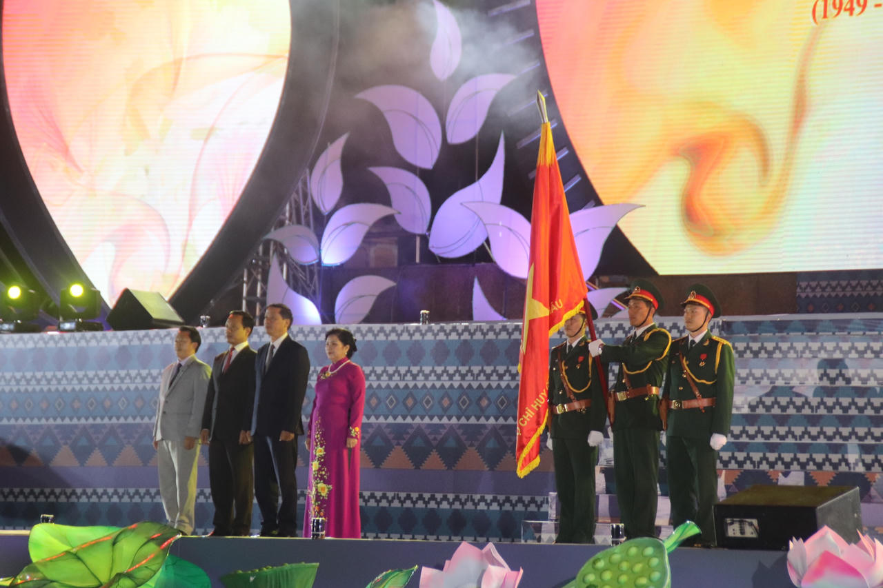 Lai Châu kỷ niệm 110 năm thành lập tỉnh và đón nhận Huân chương Độc lập hạng Nhất  