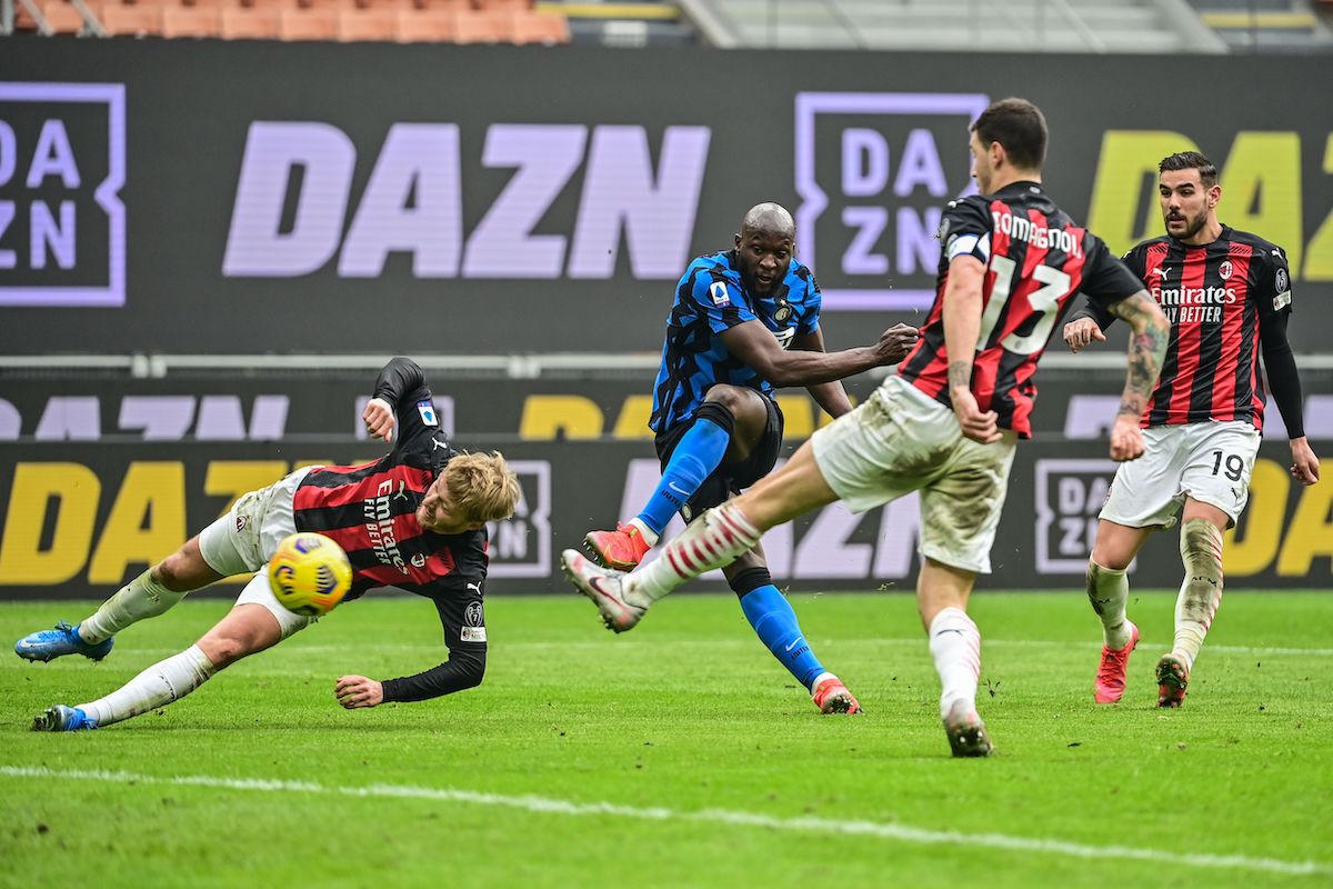 Đã đến thời điểm AC Milan “bung” và “toang”?