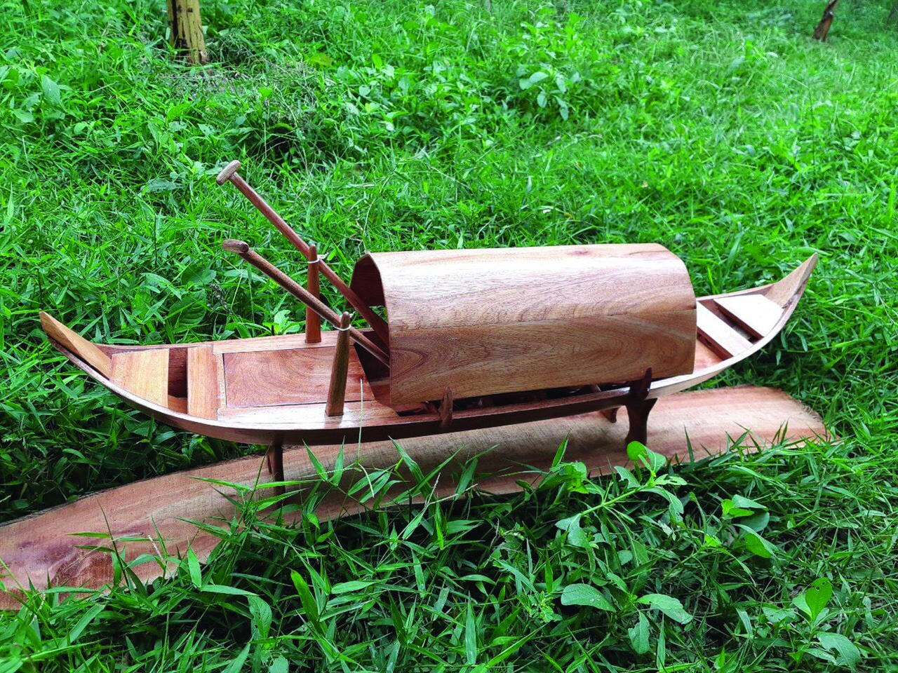 Hướng đi mới ở làng nghề đóng xuồng Bà Đài