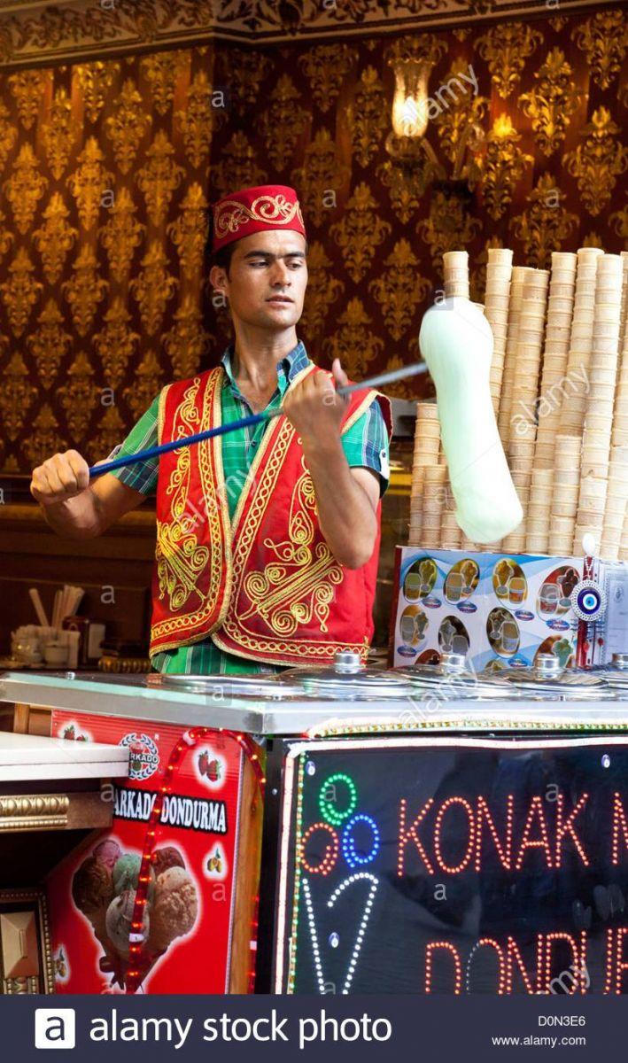 Đến Thổ Nhĩ Kỳ khám phá món kem chặt Maras Dondurma độc lạ