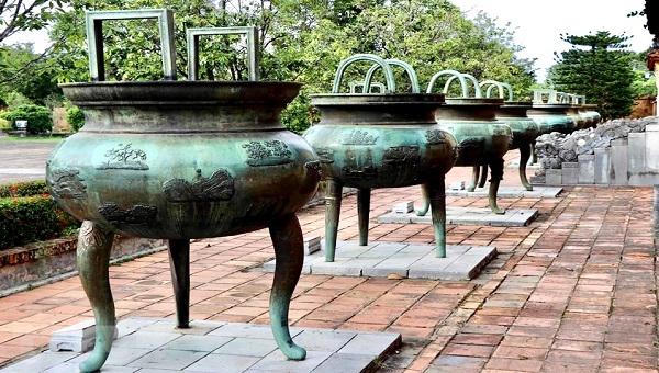 Cửu đỉnh Huế - Một tượng đài văn hóa Việt