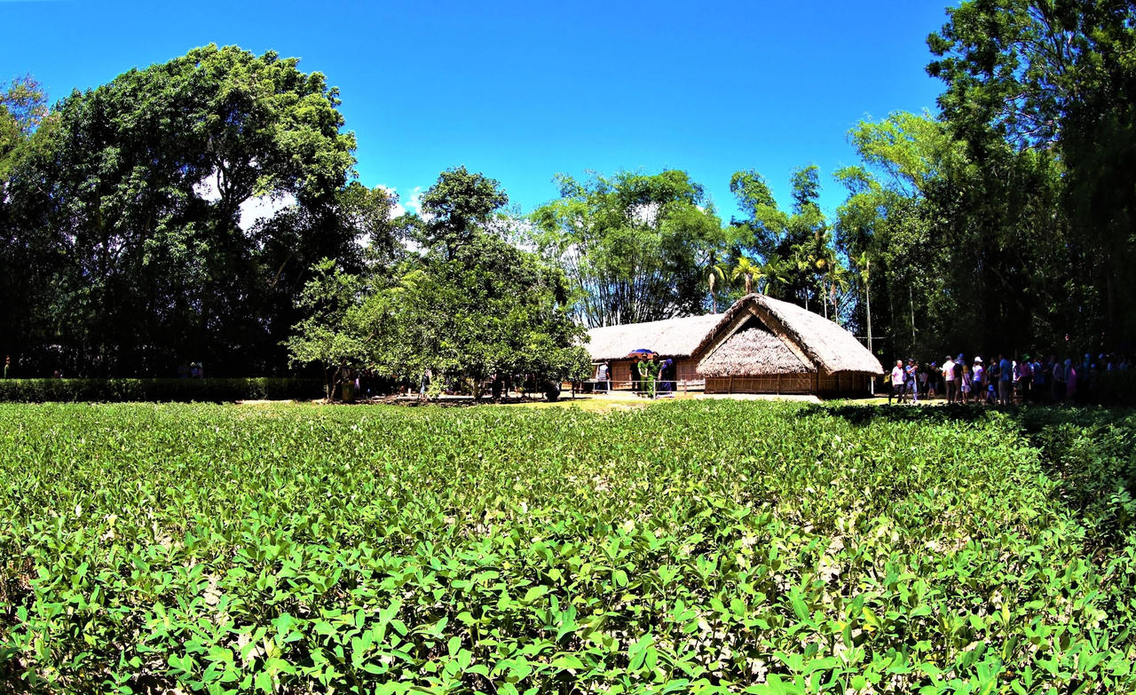 Tháng tri ân, bồi hồi ngắm vọng Khu di tích trên quê Bác...