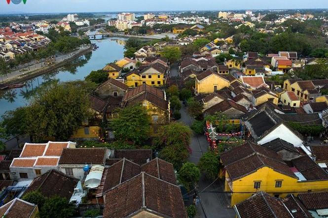 “Phải lòng” phố cổ Hội An