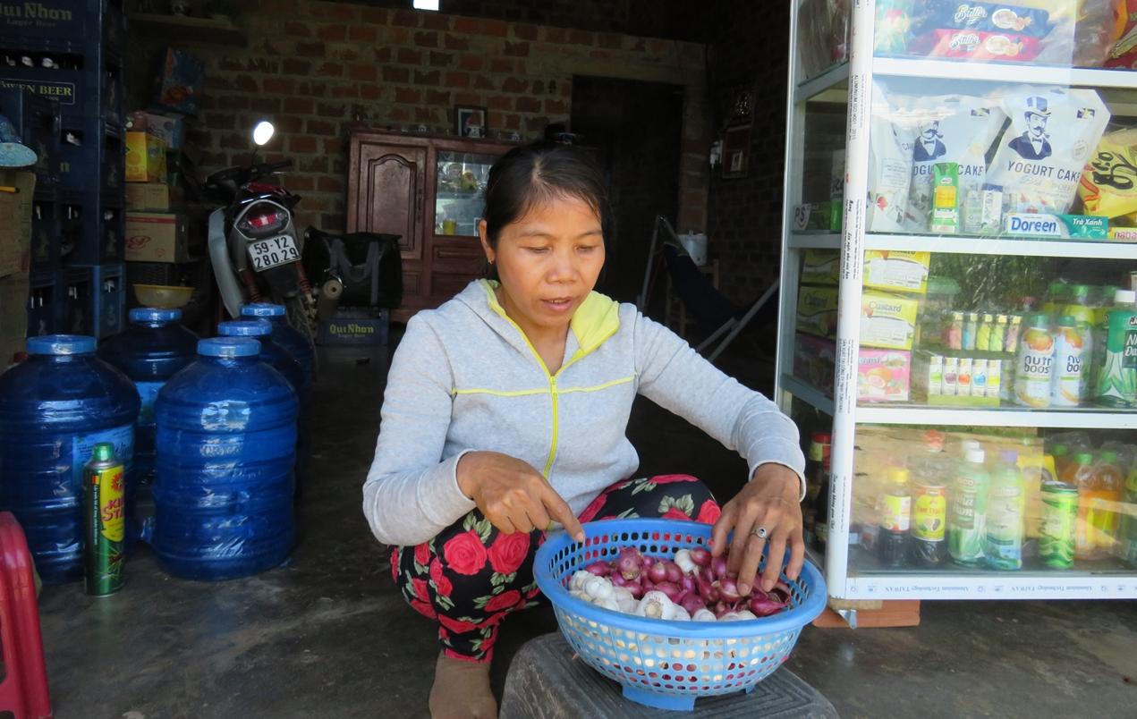 Người dân cùng nhau thoát nghèo, vươn theo cuộc sống ấm no, hạnh phúc