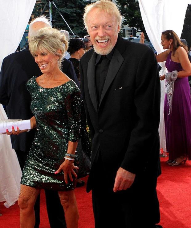 Hành trình khởi nghiệp đầy thăng trầm của chủ nhân đế chế tỷ đô Nike