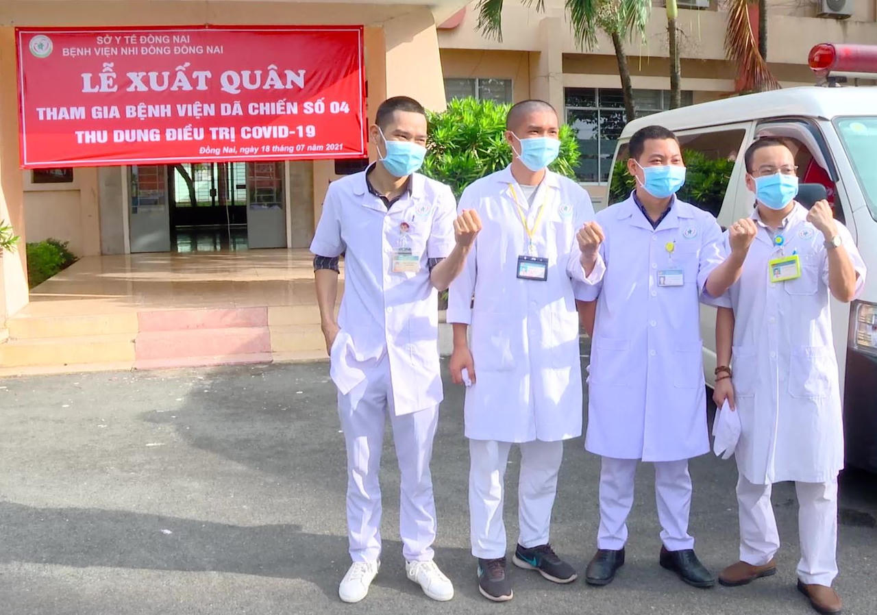 Bác sĩ Phan Huy Anh Vũ, Giám đốc Sở Y tế Đồng Nai: “Thay đổi chính sách, đi sớm hơn sẽ sớm ngăn chặn được dịch bệnh”