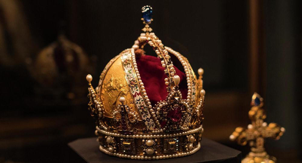 “Giải mật” lời nguyền khiến các gia tộc quyền lực bị bệnh tật đeo bám