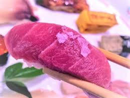 Bật mí về cách người Nhật làm muối thượng hạng từ rong biển