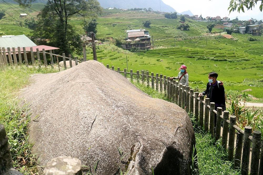 Kỳ bí thần linh trong đời sống của người Mông