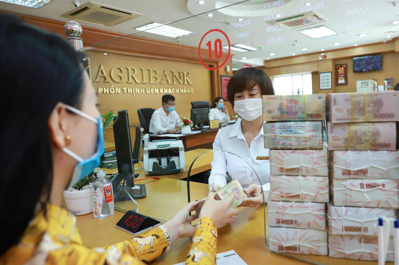 Giám sát chặt chẽ, triển khai đúng cam kết gói hỗ trợ 20.300 tỷ đồng 