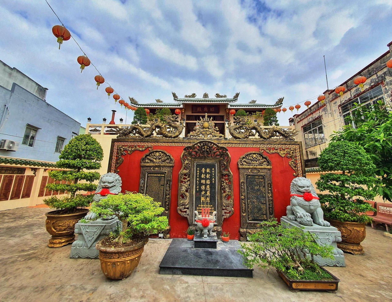 Nguồn gốc tục thờ Chiêu Ứng của người Hoa ở miền Trung và Nam Bộ