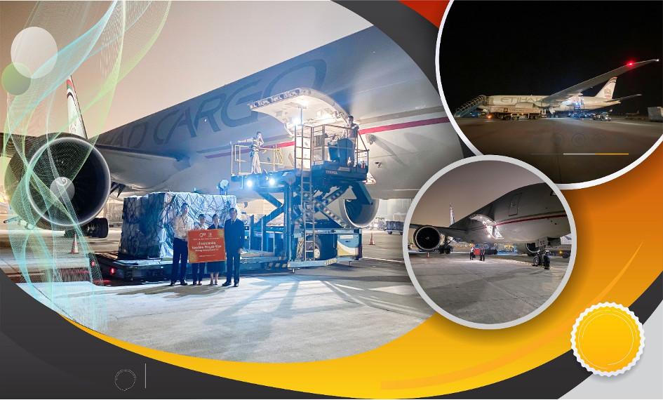 Lô vaccine Hayat-Vax phòng Covid-19 đầu tiên do UAE sản xuất đã về đến Việt Nam