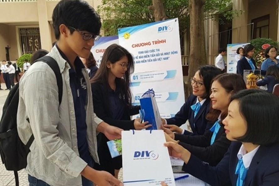 Chính sách bảo hiểm tiền gửi bảo vệ quyền lợi của người tiêu dùng tài chính