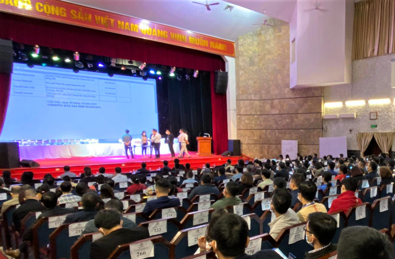 Vì sao nhà đầu tư cần cẩn trọng cơn “sốt” đất quay trở lại?