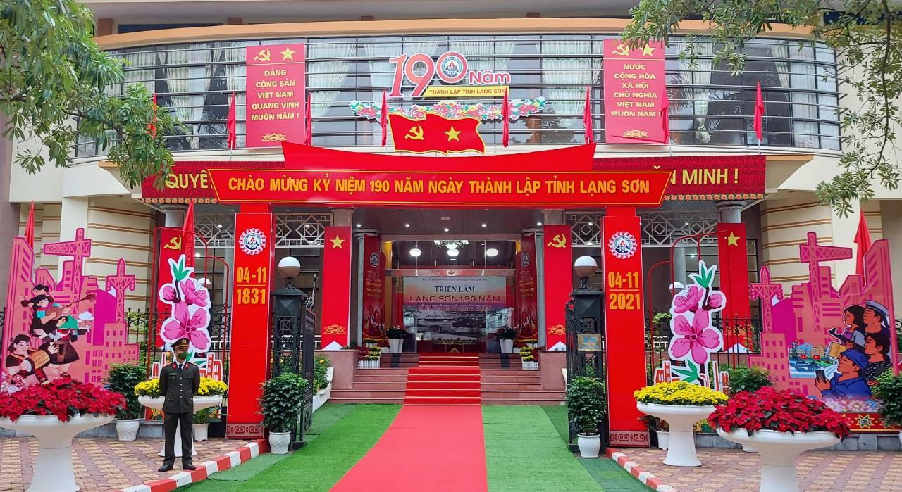 Lạng Sơn sẵn sàng cho Lễ Kỷ niệm 190 năm Ngày thành lập tỉnh và đón nhận Huân chương Độc lập hạng Nhất 