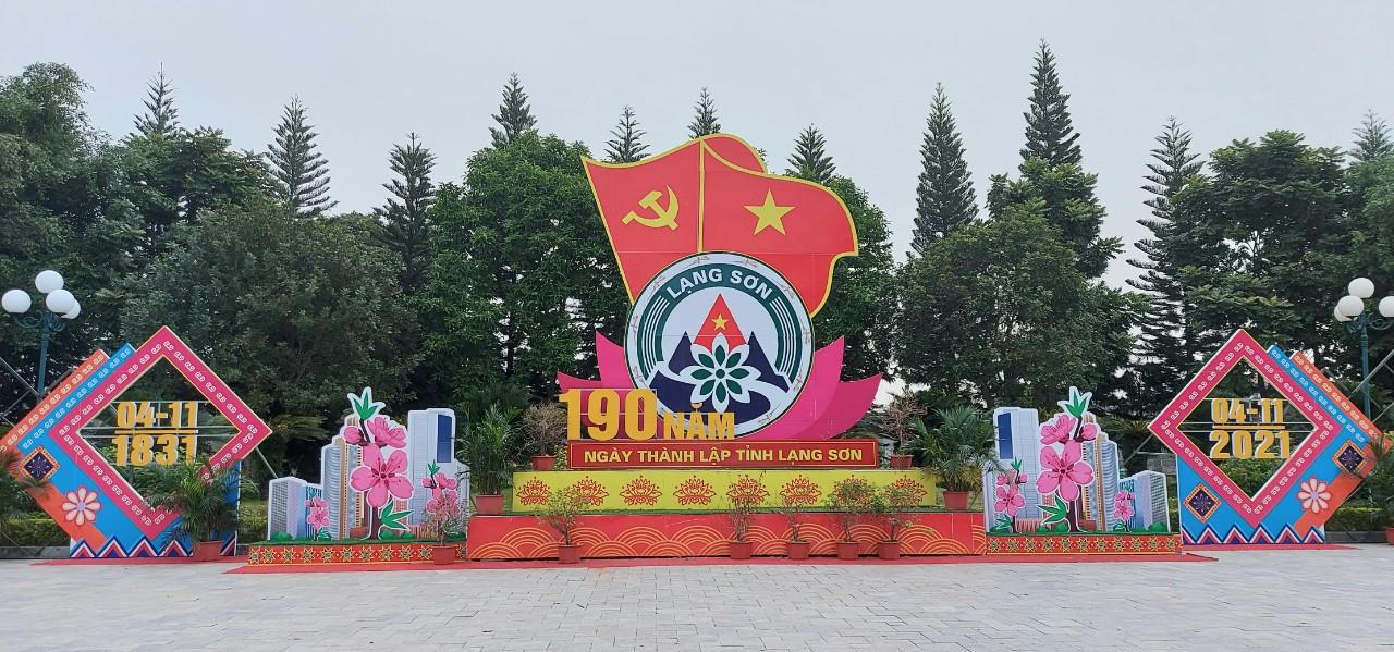 Lạng Sơn sẵn sàng cho Lễ Kỷ niệm 190 năm Ngày thành lập tỉnh và đón nhận Huân chương Độc lập hạng Nhất 