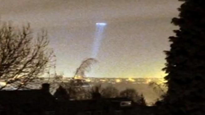 Những chuyện ly kỳ liên quan đến UFO của những người nổi tiếng