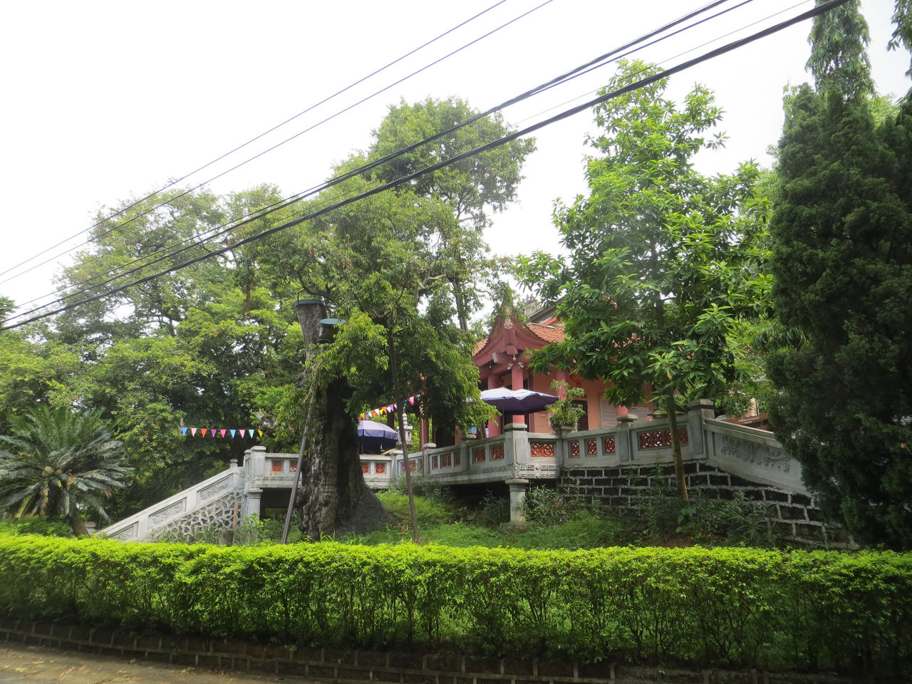 Ngôi đền thiêng có cây vàng cây bạc, tôn vinh truyền thống hiếu học từ thời đại Hùng Vương