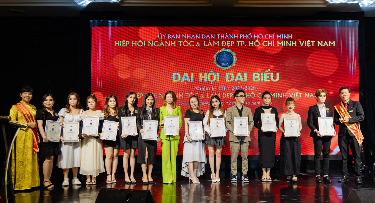 Hiệp hội ngành Tóc và Làm đẹp TPHCM tổ chức thành công Đại hội nhiệm kỳ III (2023-2028)
