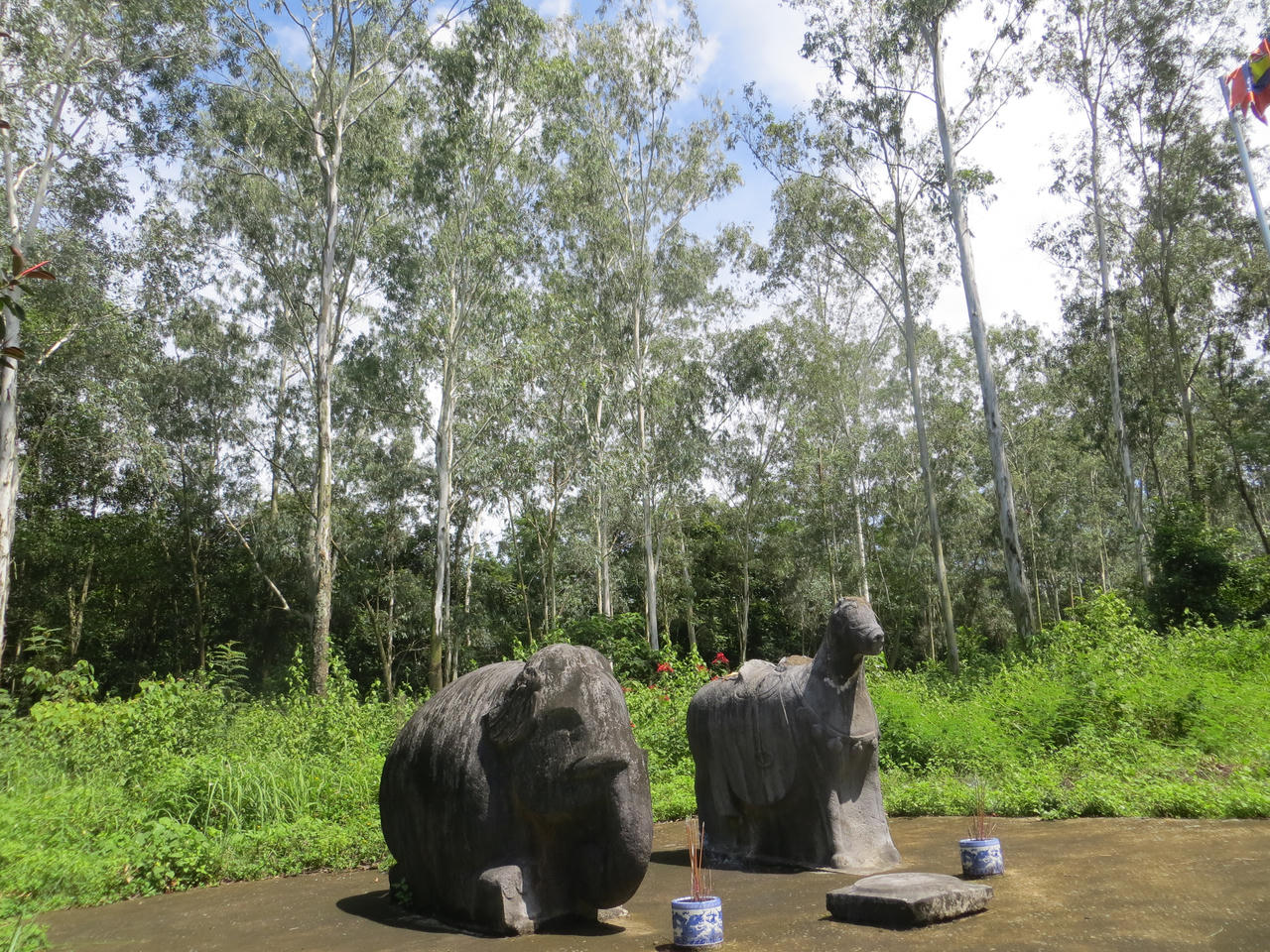 Dấu xưa còn lại ở kinh đô Vạn Lại – Yên Trường