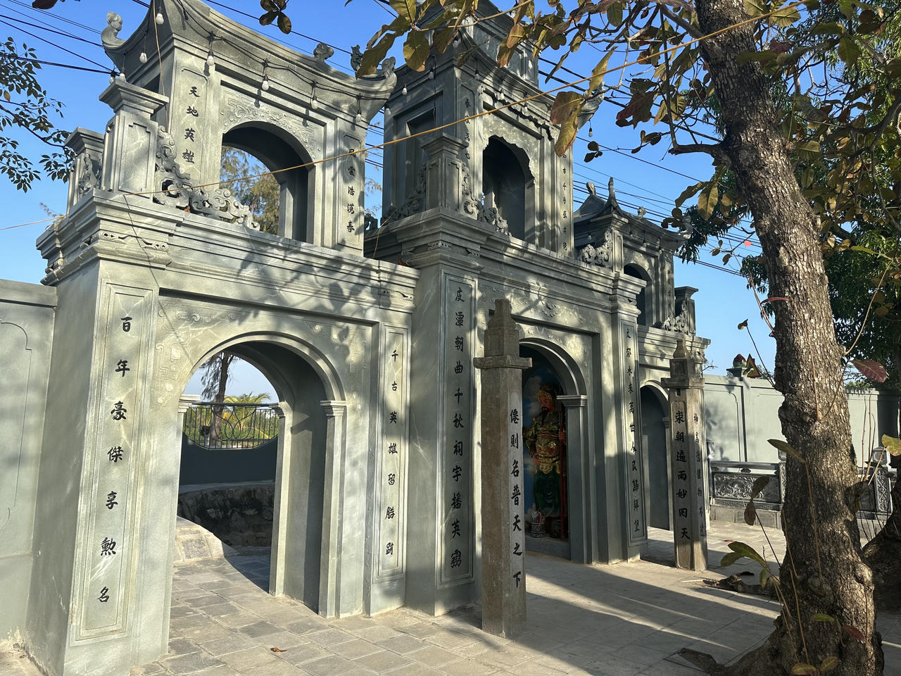 Ngôi đền độc nhất vô nhị xây hoàn toàn bằng đá, không mái che