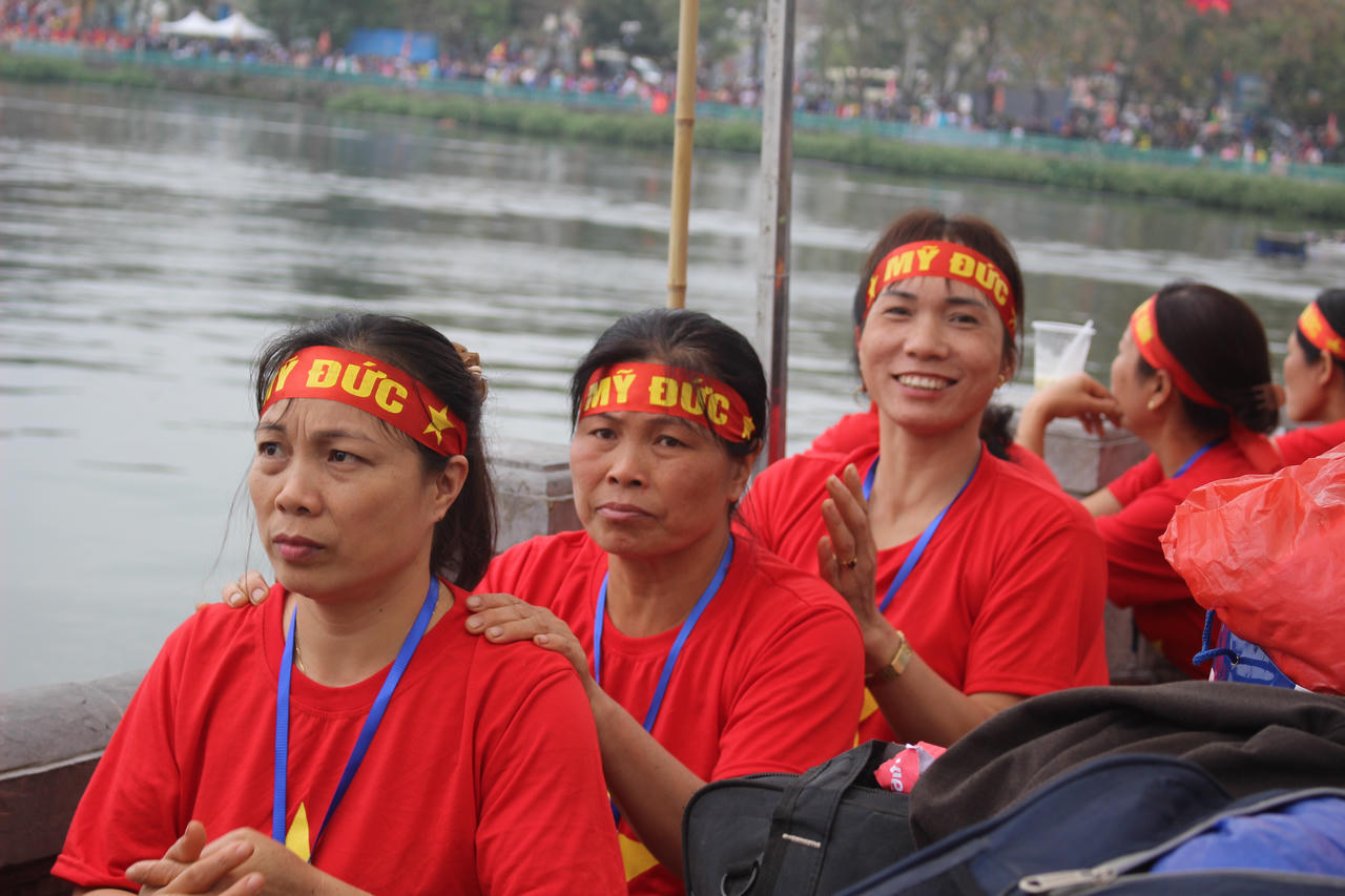 Hồ Tây sôi động trong Lễ hội Bơi chải Thuyền rồng Hà Nội mở rộng năm 2019