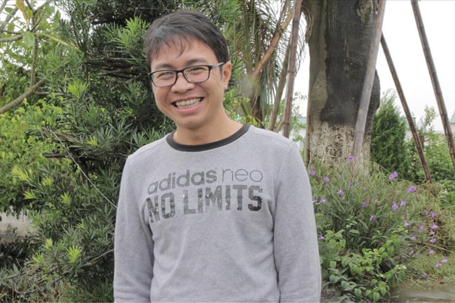 Chàng trai kiếm tiền tỷ nhờ 'bỏ bằng Đại học'