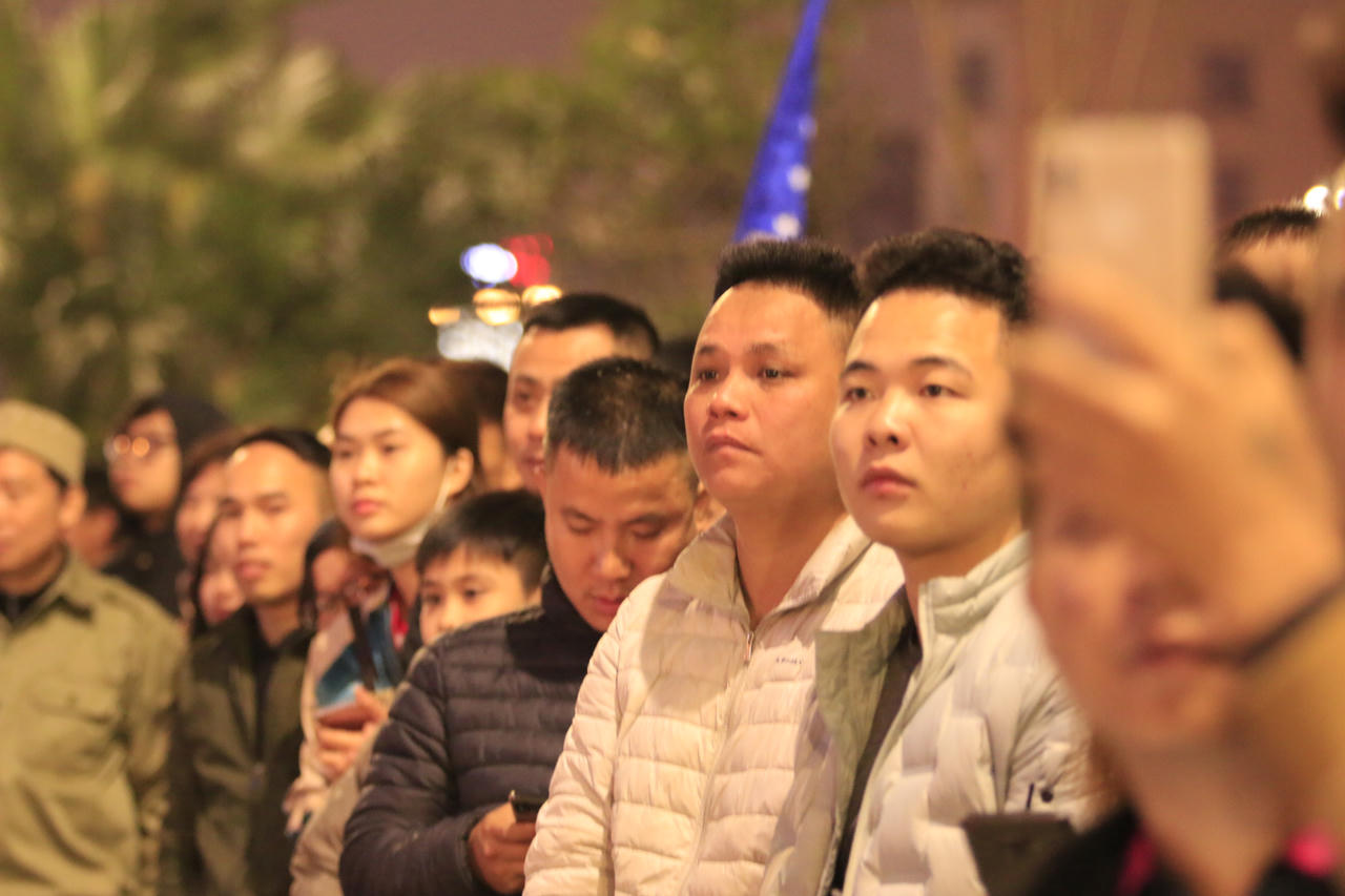 Hình ảnh lay động lòng du khách của người Việt dịp Thượng đỉnh Triều - Mỹ