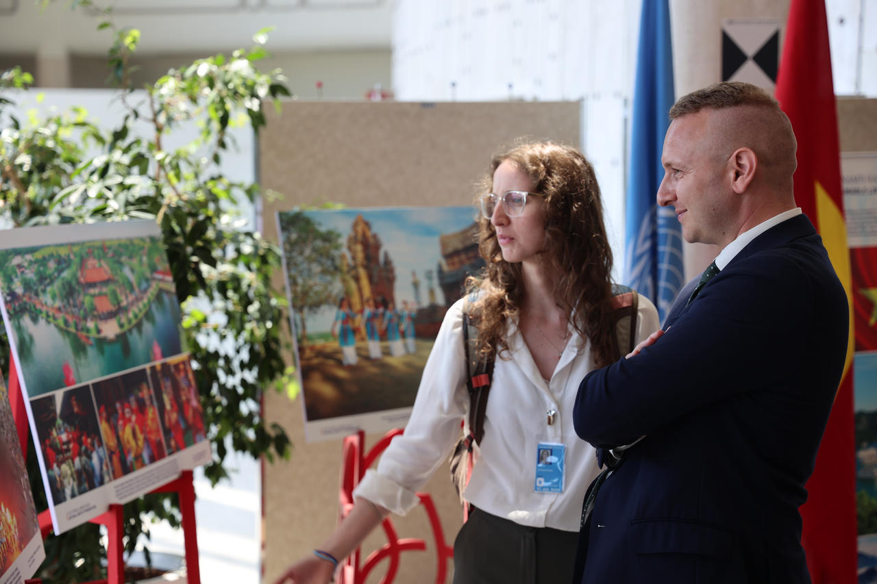 Triển lãm ảnh “Việt Nam - Bản sắc, Nhân văn và Hội nhập” tại Trụ sở Liên Hợp Quốc