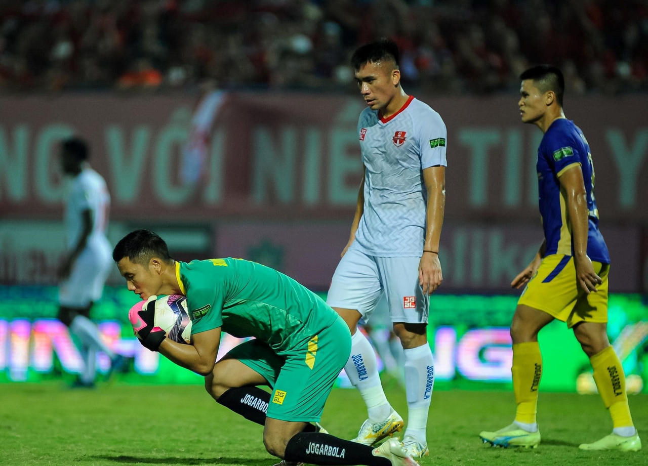 Thủ môn Nguyễn Đình Triệu (Hải Phòng FC): Phát hiện đầy thú vị của V-League 2022