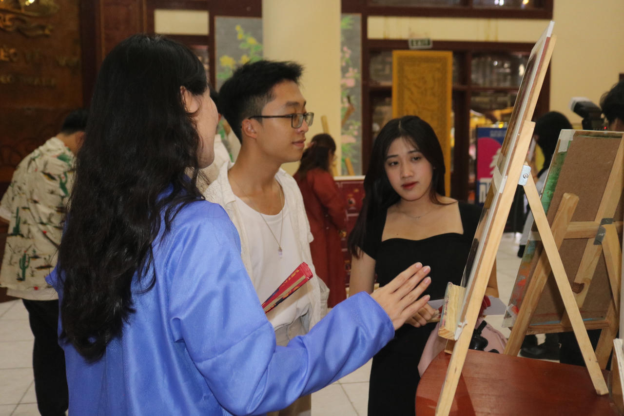 "Phi hề bất thành Chèo" - đưa nghệ thuật chèo đến gần hơn với khán giả