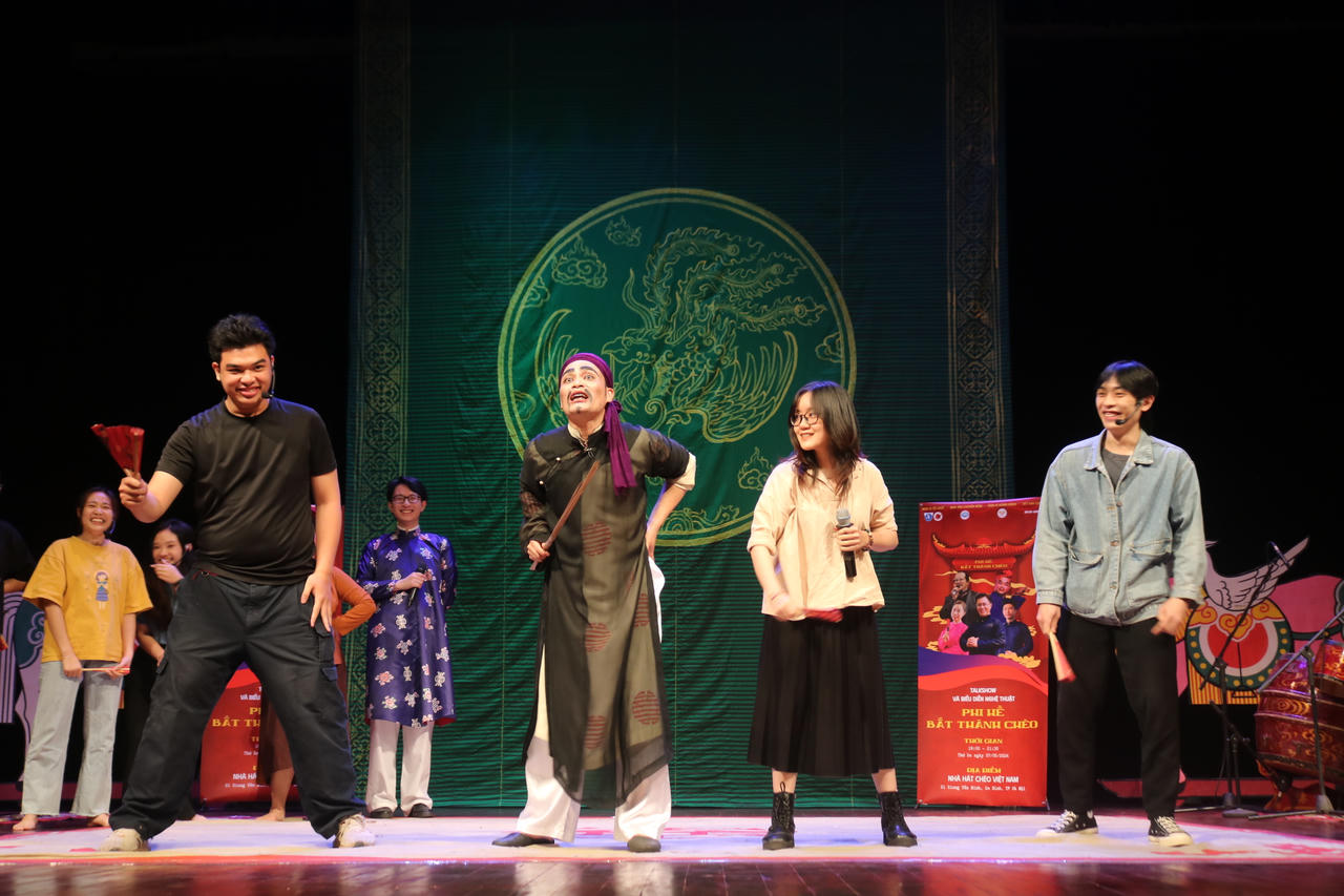 "Phi hề bất thành Chèo" - đưa nghệ thuật chèo đến gần hơn với khán giả