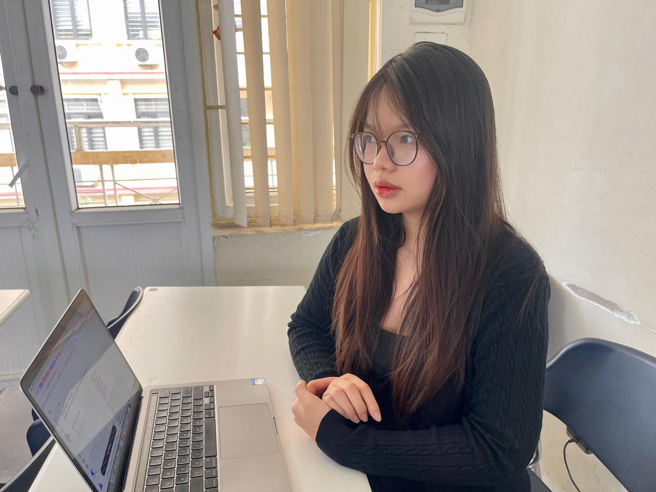 Khi GenZ "mê tín" theo "thầy bói" AI