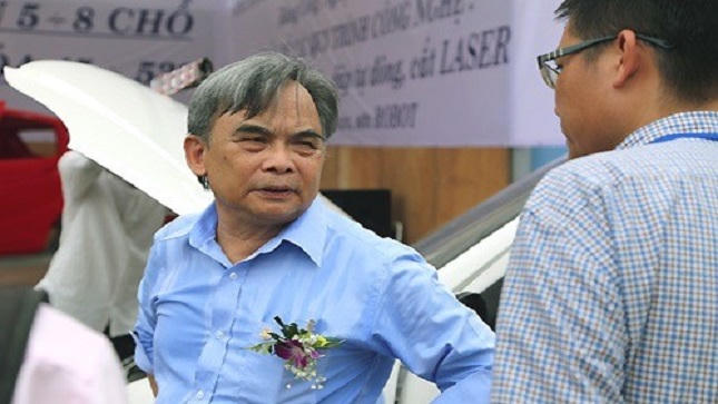 Phát triển ngành công nghiệp ô tô để người dân được mua xe với giá rẻ