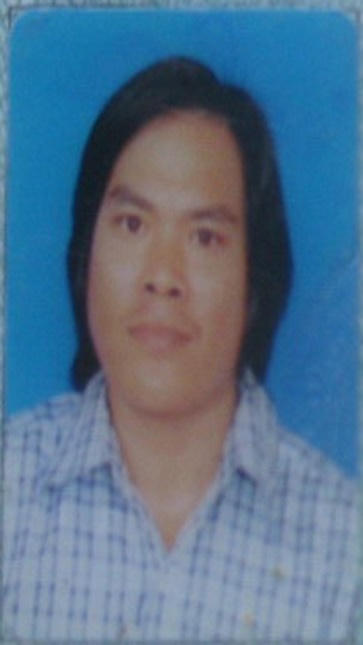 Xem chứng minh thư trước, gã trai vẫn “yêu nhầm” trẻ con