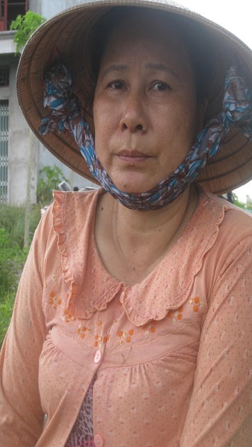 Xem chứng minh thư trước, gã trai vẫn “yêu nhầm” trẻ con