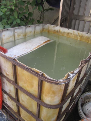 Cận cảnh xưởng sản xuất hành khô siêu bẩn giữa Hà Nội