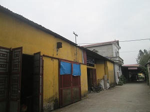 Chính quyền bao che để trưởng thôn phân lô bán đất công?