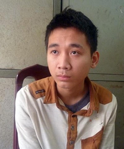 Tạm giam nam sinh môi giới "hot girl" bán dâm 