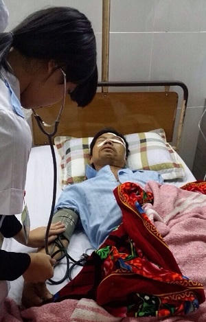 Nghệ An: Nghi án công an ném đá, đánh đập người dân gây thương tích?