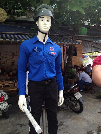 "Robot  tử tế" và kỳ tích của sinh viên Đà Nẵng