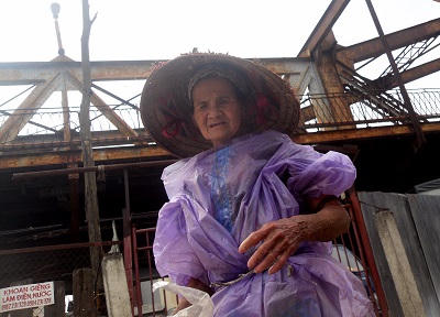 Chuyện đời đẫm nước mắt của người đàn bà “đã chết“