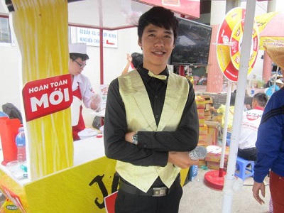 Đắng, ngọt cùng nghề “hot” của nam sinh