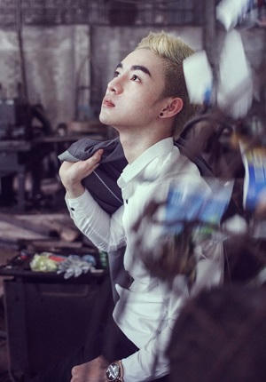 “Hot boy miền Tây” thích nấu ăn và làm từ thiện