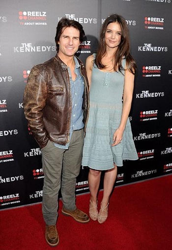 Bồ mới của Tom Cruise giống hệt vợ cũ Katie Holmes