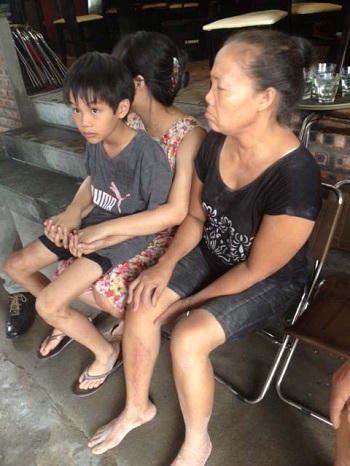 Sập biệt thự cổ trên phố Trần Hưng Đạo (Hà Nội), nhiều người bị mắc kẹt