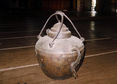 Người nặng tình với cổ vật dân tộc ở vùng cao Quan Hóa