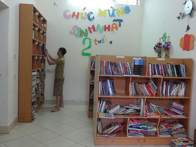 Lấy nhà làm "thiên đường" sách cho trẻ nhỏ