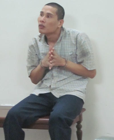 Phía sau bản án của gã tâm thần đâm chết hàng xóm